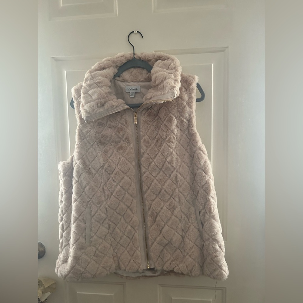 NWT Carmen Vest
